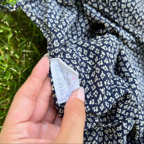 Shirt - Picture 2 of 2